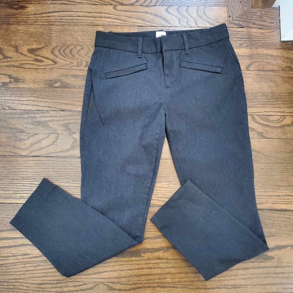 GAP Signature Skinny Ankle Pant in Charcoal Grey